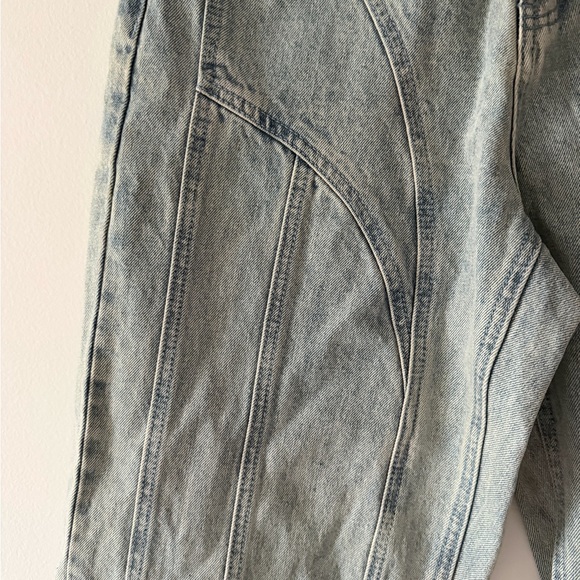 NWT White Fox Did You Miss Me Mid Rise Straight Leg Denim Size Medium Acid Wash - Picture 8 of 16